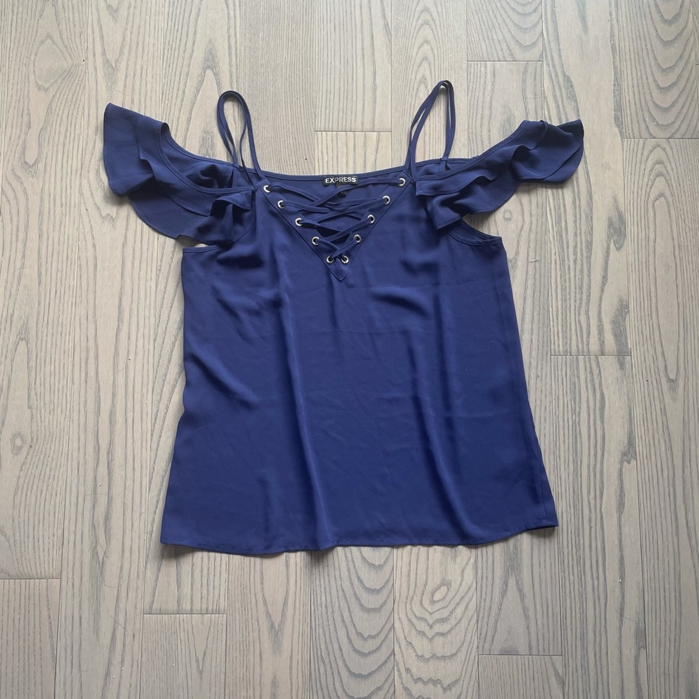 Gorgeous blue crisscross blouse
